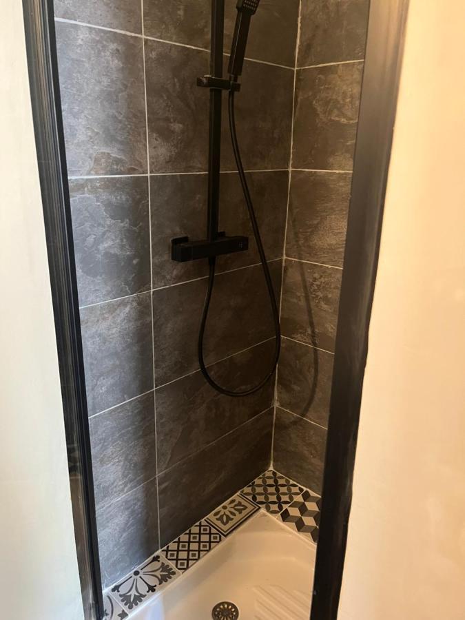 Le Nimois Apartamento Nîmes Exterior foto